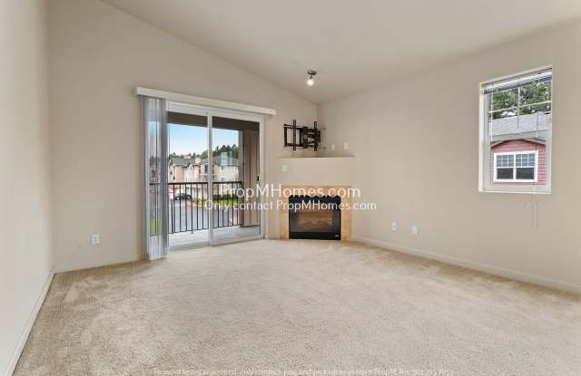 Spacious Two Bedroom Condo with Territorial Views! Gallery 1
