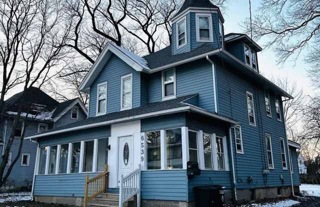 6539 PARK Avenue Gallery 2