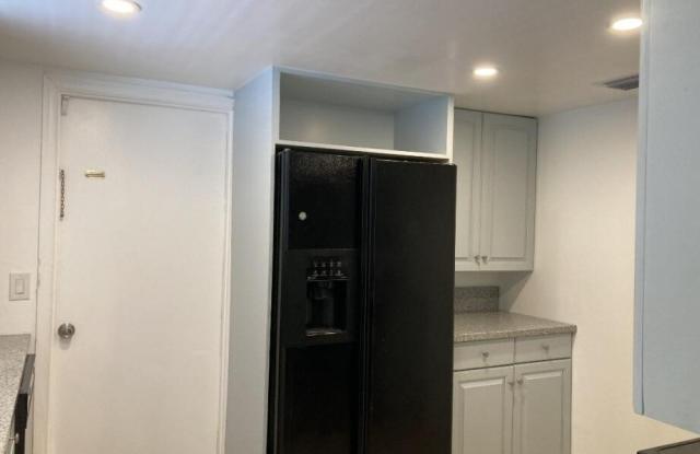 1243 Kinglet Terrace Gallery 2