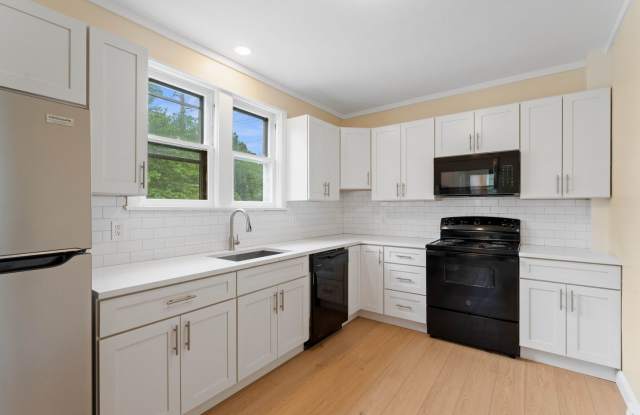 519 Kings Hwy photos photos