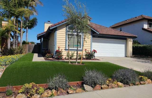 2 bed 2 bath single family residence. AVAILABLE 5/16 photos photos