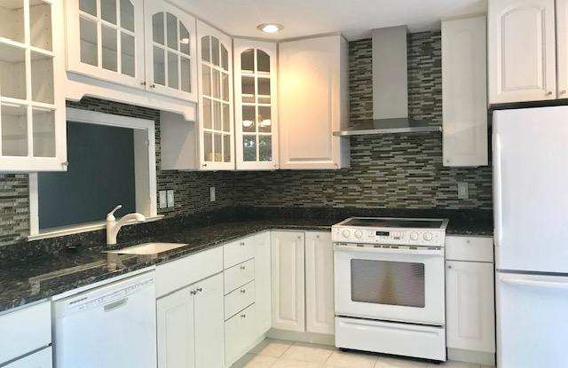 8112 CLIFFOREST DRIVE Gallery 3