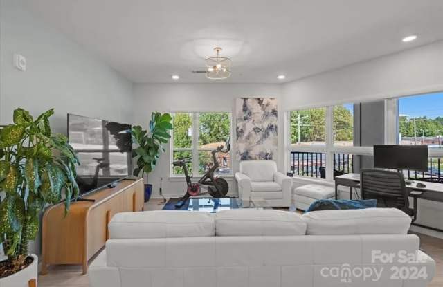 3630 North Davidson Street photos photos