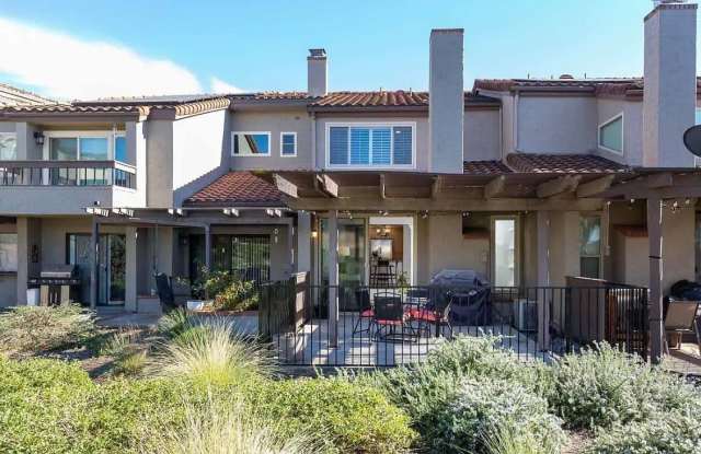 1230 Wren Gln photos photos