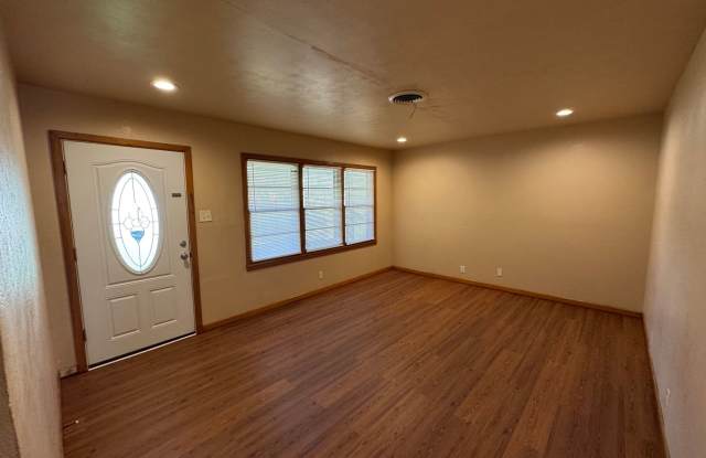 Robinson ISD 3 Bedroom Gallery 3