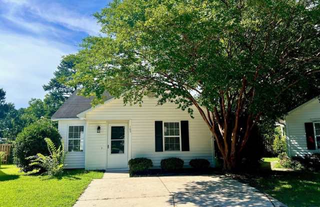 105 White Ash Lane Gallery 1