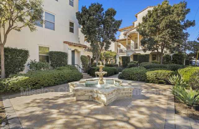 569 East Montecito Street photos photos