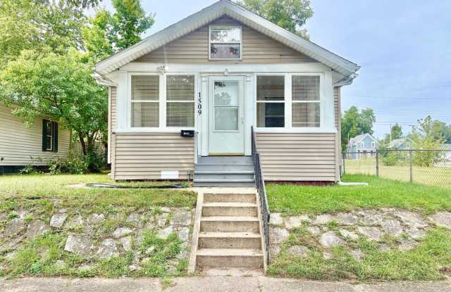 1509 Lebanon St, South Bend - Section 8 Not Accepted Gallery 1