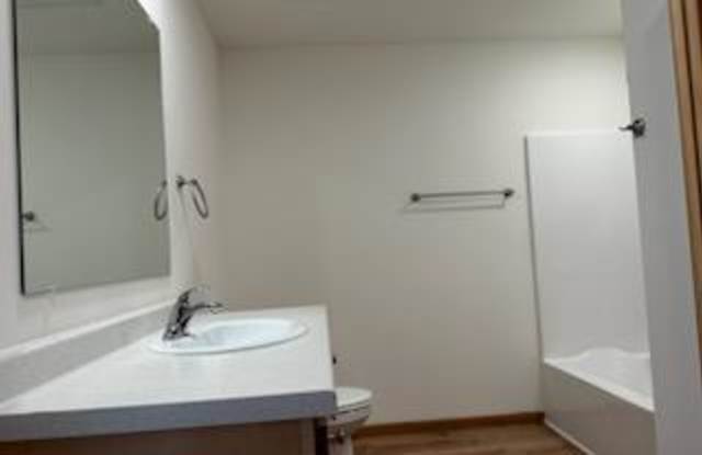 1522 Greenfield Street - 1008 Gallery 4
