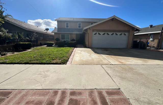 Great Large House ready for you to Make it a Home photos photos Great Large House ready for you to Make it a Home photos photos