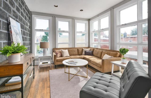 631 8TH STREET NE - 631 8th Street Northeast, Washington, DC 20002