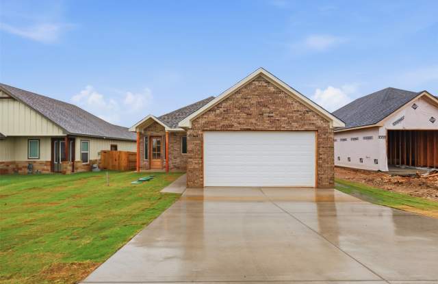 1413 Ridgeview Circle Gallery 3
