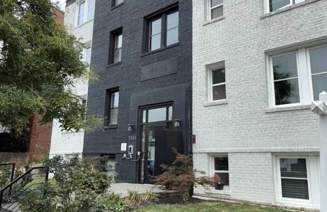 Bright Top-Floor 1BR Condo in Columbia Heights photos photos Bright Top-Floor 1BR Condo in Columbia Heights photos photos