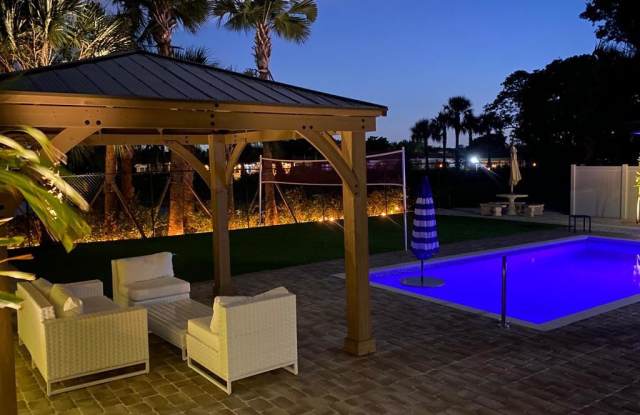 1070 Northwest 45th Street - 1070 Northwest 45th Street, Deerfield Beach, FL 33064