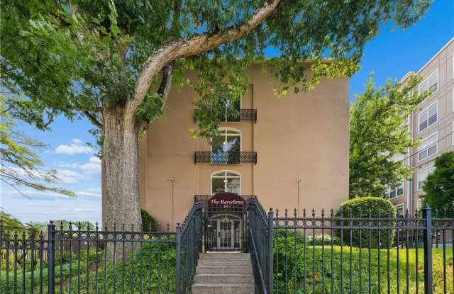 395 Pharr Road photos photos