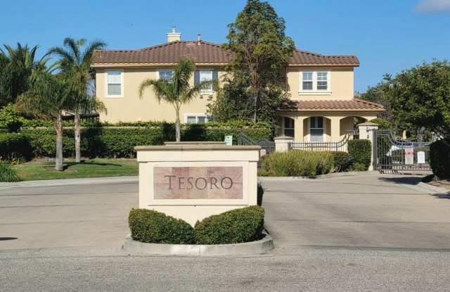 Gated Tesoro Community in Oxnard - 5 bdrm 5 bath Home - $5500 Gallery 3
