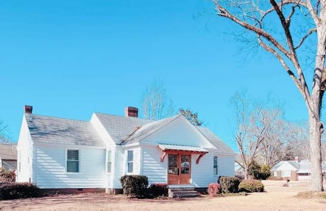 156 N CHALKVILLE ROAD photos photos
