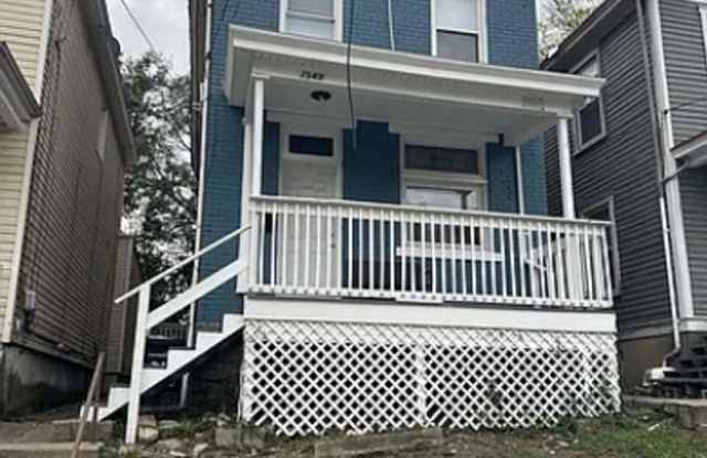 5 Bedroom House Available Next to UC Campus photos photos