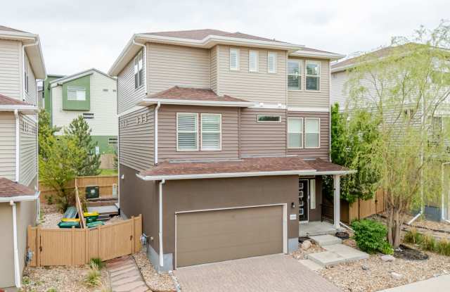 Immaculate 5bedroom like new in The Meadows! photos photos Immaculate 5bedroom like new in The Meadows! photos photos
