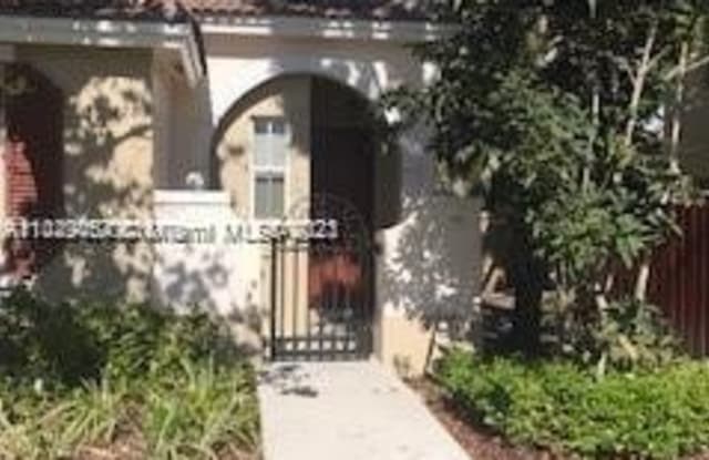 2283 NE 42nd Cir - 2283 Northeast 42nd Circle, Homestead, FL 33033