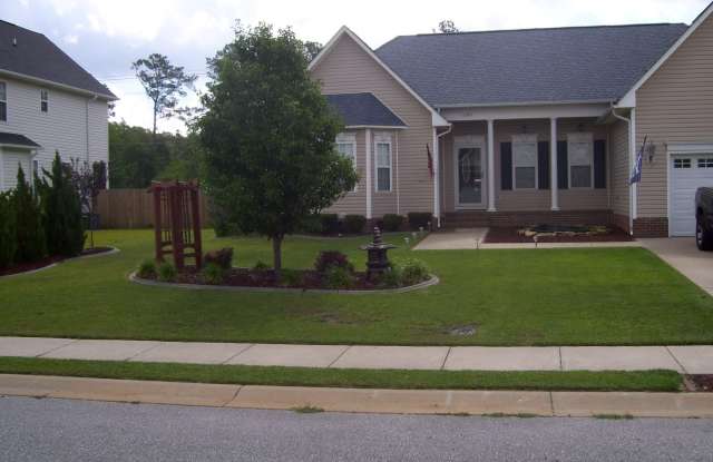 4 Bedroom 2.5 Bathroom! BRIDLEWOOD SUBDIVISION!  Coming Available at the end of July! photos photos