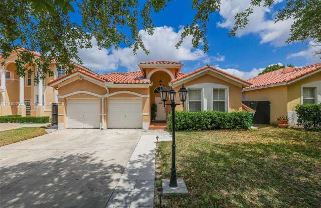 15825 SW 60th Ter photos photos
