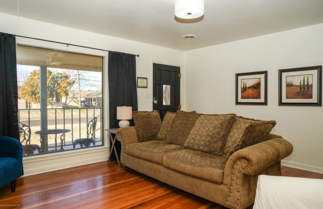 5111 LAWRENCE Boulevard - 5111 Lawrence Boulevard, Amarillo, TX 79106