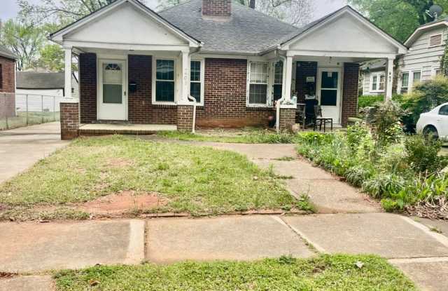 Adorable 2 bedroom 1 bath duplex. Located in the Lockwood area photos photos