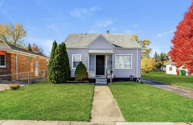 24552 Flower Ave photos photos