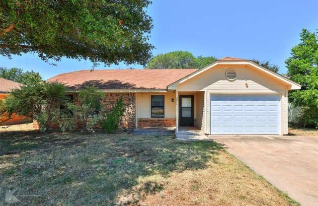 3674 Radcliff Road photos photos