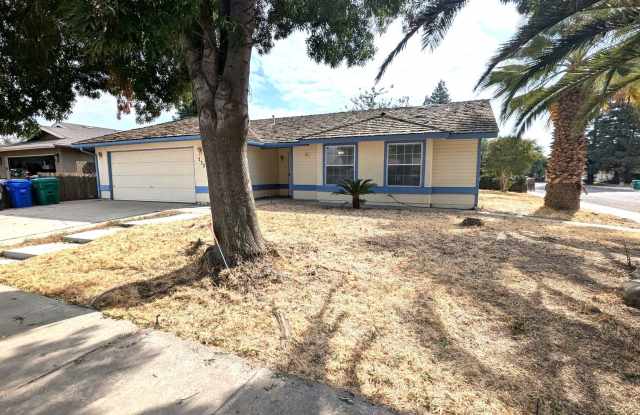 3 Bedroom 2 Bath Home on Large Corner Lot photos photos