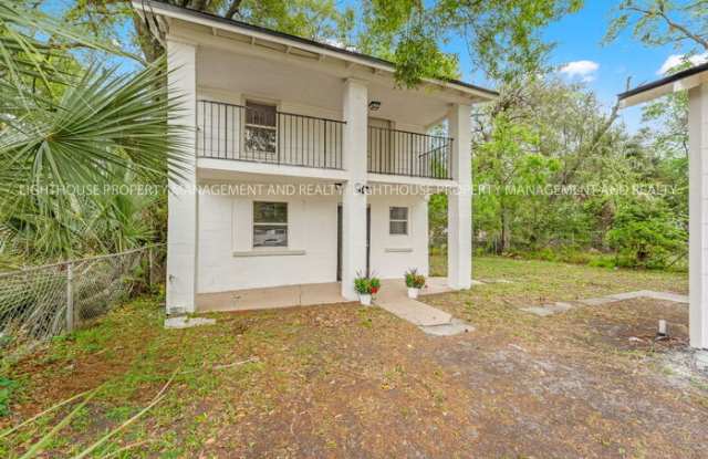 1417 West 31st Street photos photos