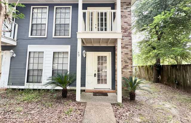 Charming 2 Bed Townhome with Balcony  Spacious Backyard in Zachary, LA photos photos