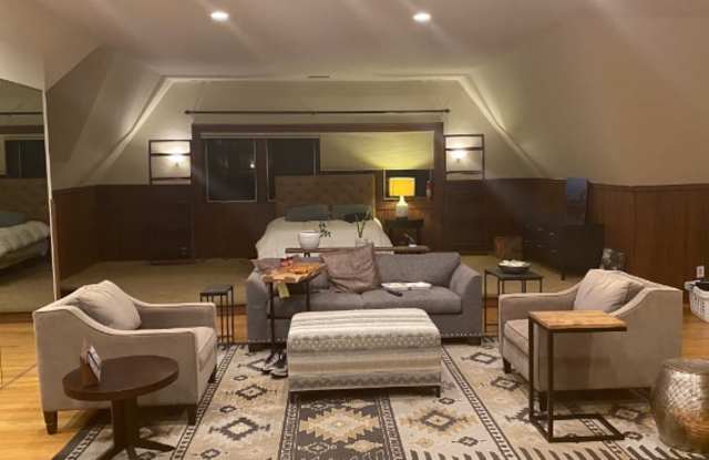 2014 E Lafayette Pl Gallery 2
