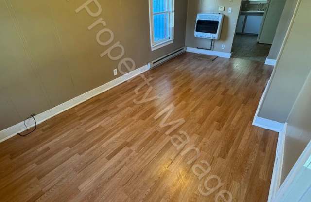 Cozy 2 Bedroom Home photos photos
