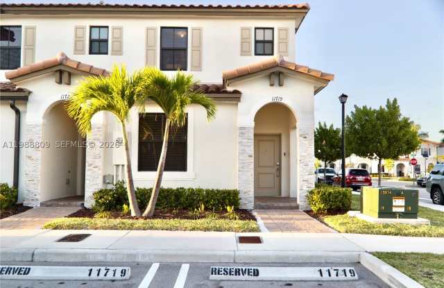 11719 SW 246th Ter Gallery 4