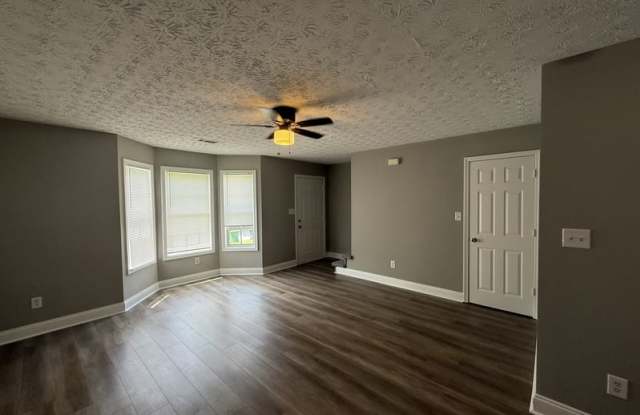 281 Westchester Circle - 1 Gallery 4