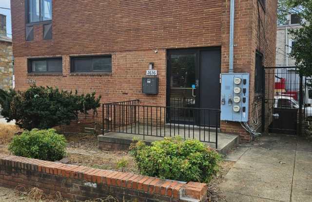 2636 12TH Street NE Gallery 1