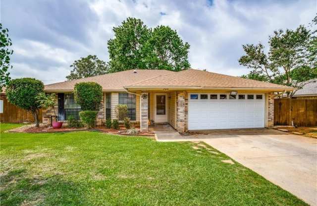 508 Tarragon Lane - 508 Tarragon Lane, Euless, TX 76039