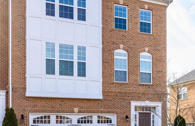 10625 LEGACY LANE - 10625 Legacy Ln, Fairfax, VA 22030
