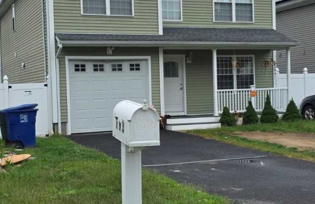 793 Pond Street photos photos