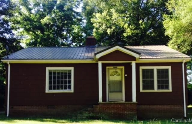 541 Walnut Street - 541 Walnut Street, Mooresville, NC 28115