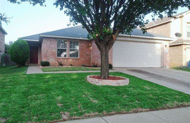 5420 Presidio Drive - 5420 Presidio Drive, Grand Prairie, TX 75052