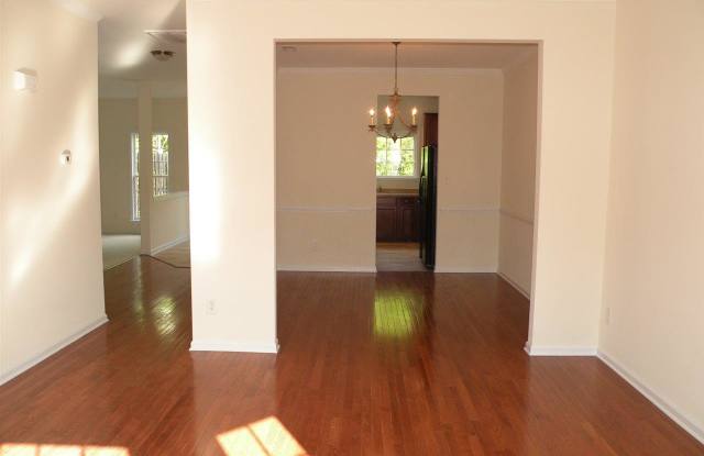 345 Luke Meadow Lane Gallery 3