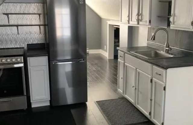 718 22nd St photos photos