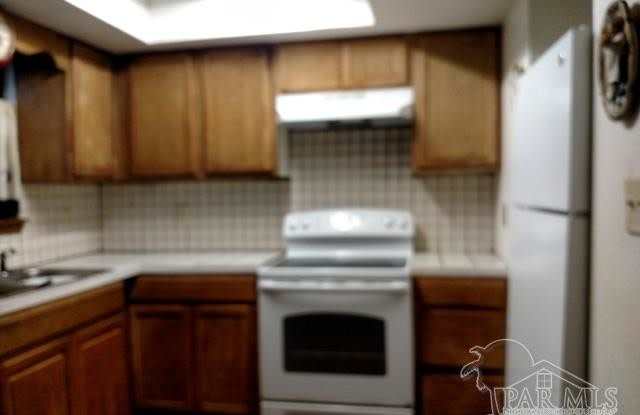 7390 Esther St - Gallery 2