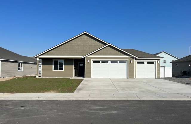 Newer Construction Home for Rent in Prairie Bluff Area Gallery 1