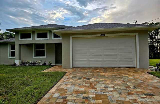 224 Victoria Avenue South - 224 Victoria Avenue South, Lehigh Acres, FL 33974