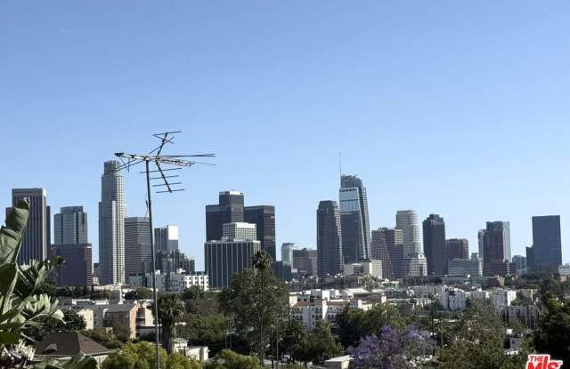 1083 1/2 W Kensington Rd photos photos