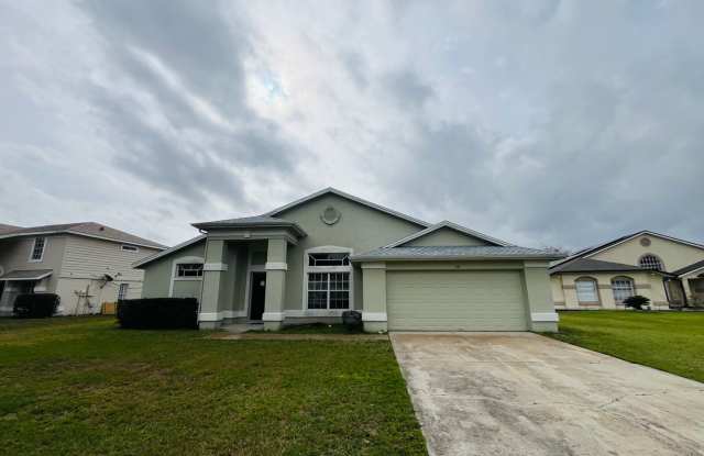 Kissimmee- 4 Bedroom and 3 Bathroom Pool Home - 3118 Birds Rest Place, Buenaventura Lakes, FL 34743
